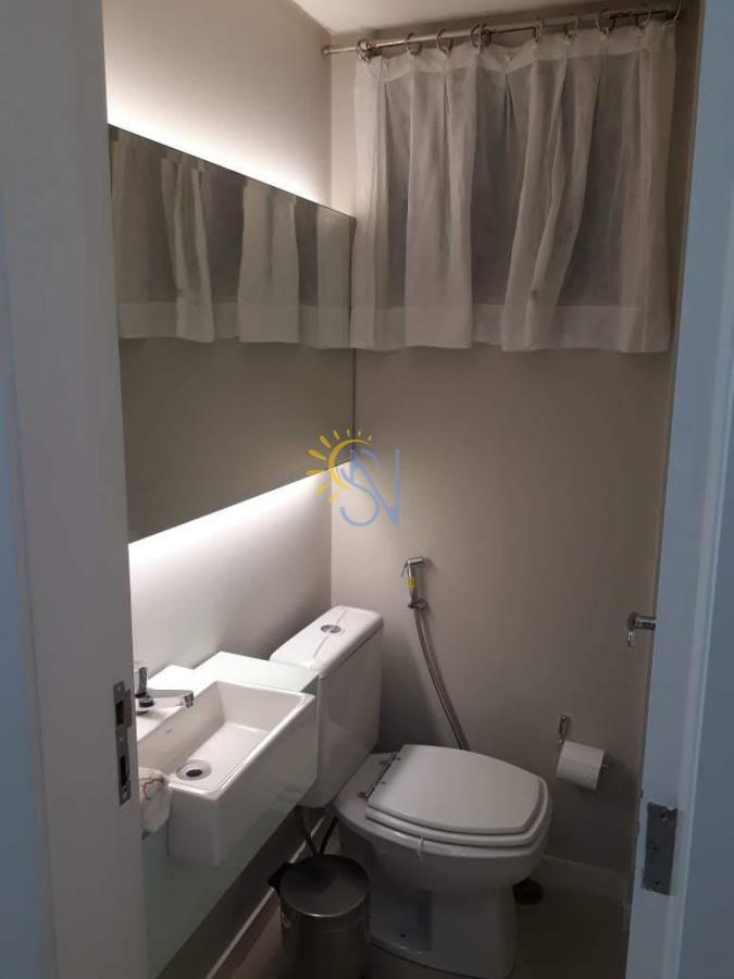 Apartamento para alugar com 3 quartos, 130m² - Foto 9