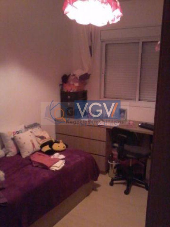 Apartamento à venda com 3 quartos, 94m² - Foto 8