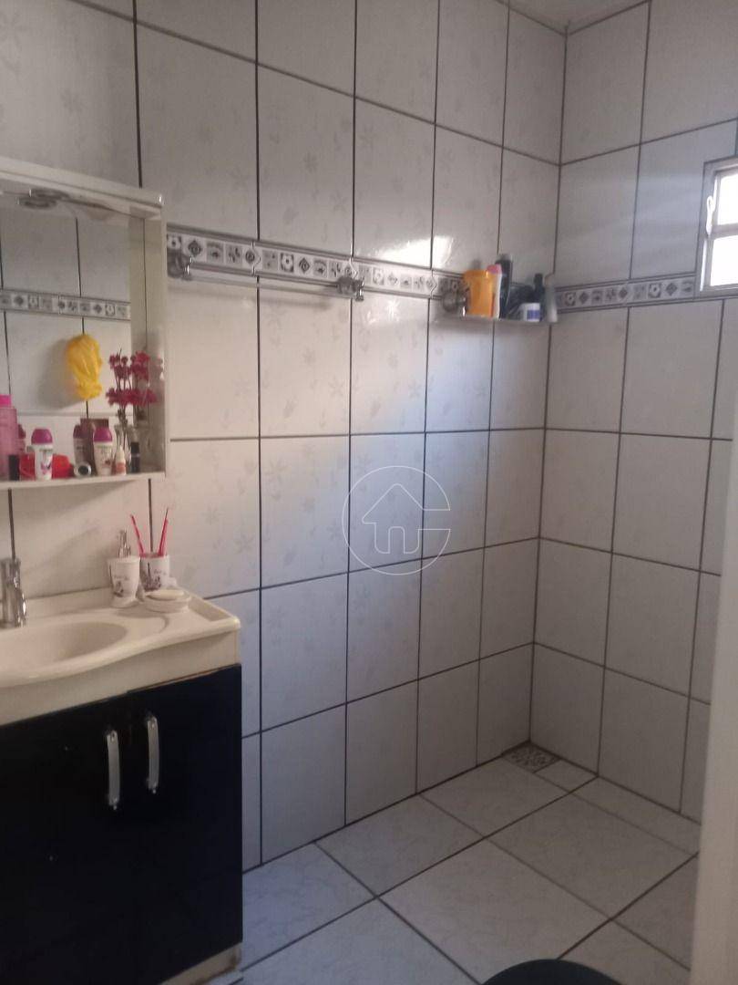 Casa à venda com 2 quartos, 200m² - Foto 19