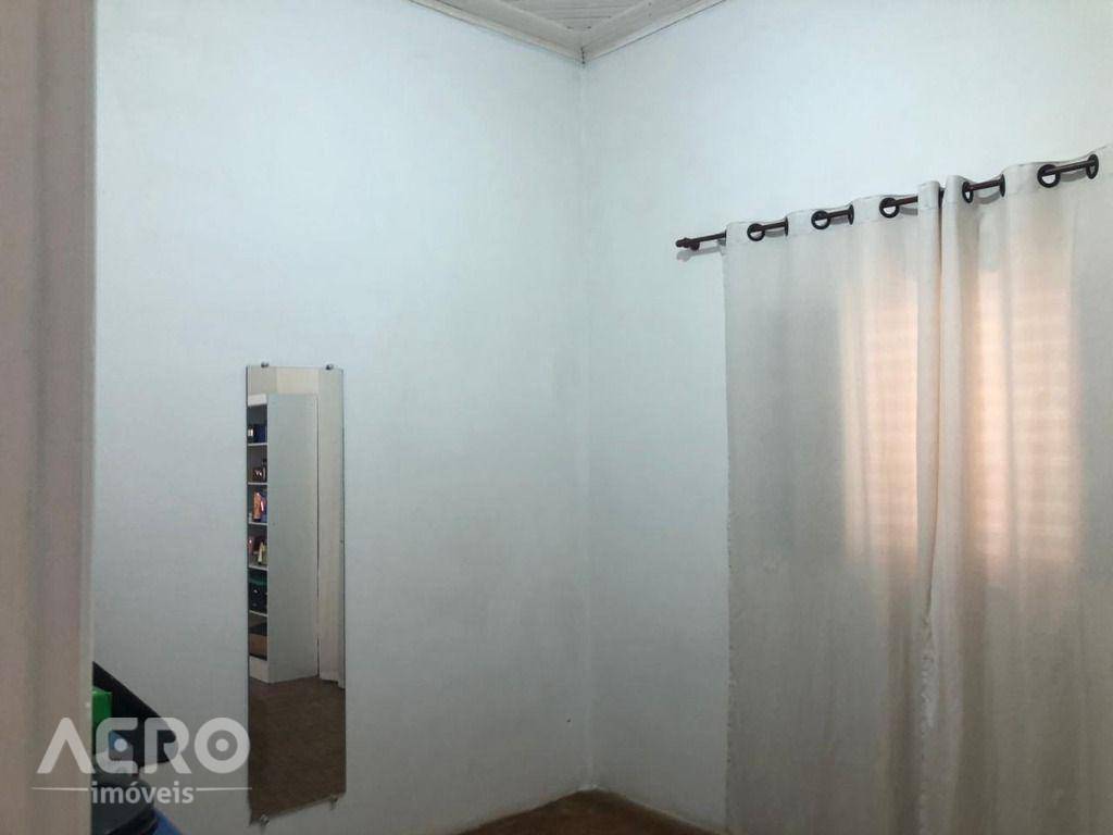 Casa à venda com 3 quartos, 160m² - Foto 11