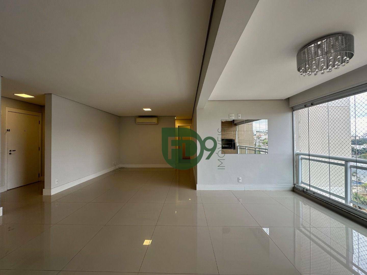 Apartamento, 3 quartos, 121 m² - Foto 2