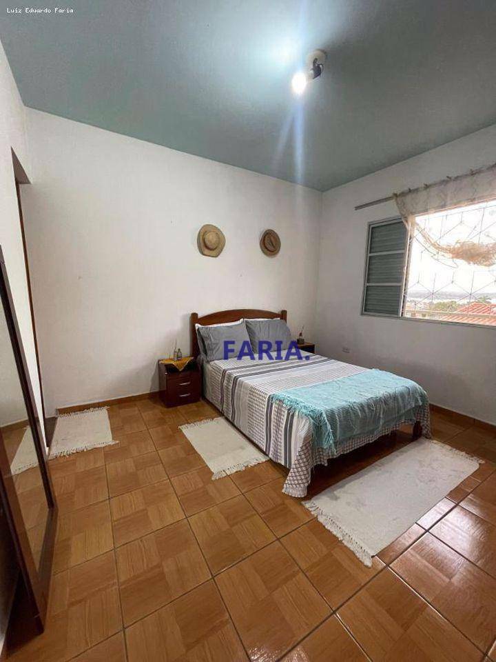 Casa à venda com 4 quartos, 332m² - Foto 21