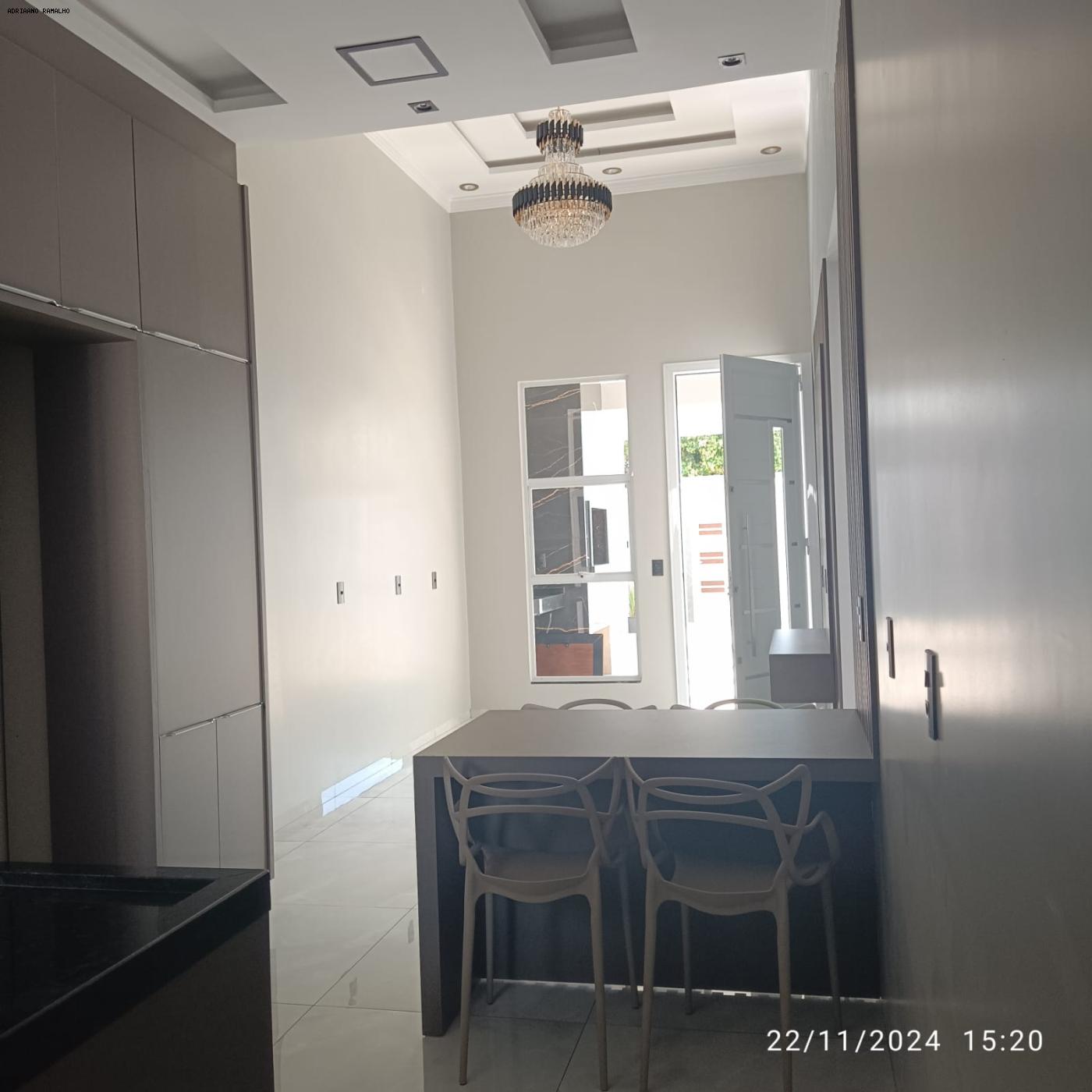 Casa à venda com 3 quartos, 120m² - Foto 10