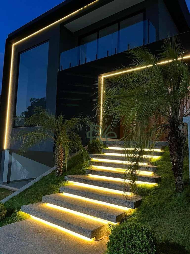 Casa de Condomínio à venda e aluguel com 4 quartos, 393m² - Foto 9