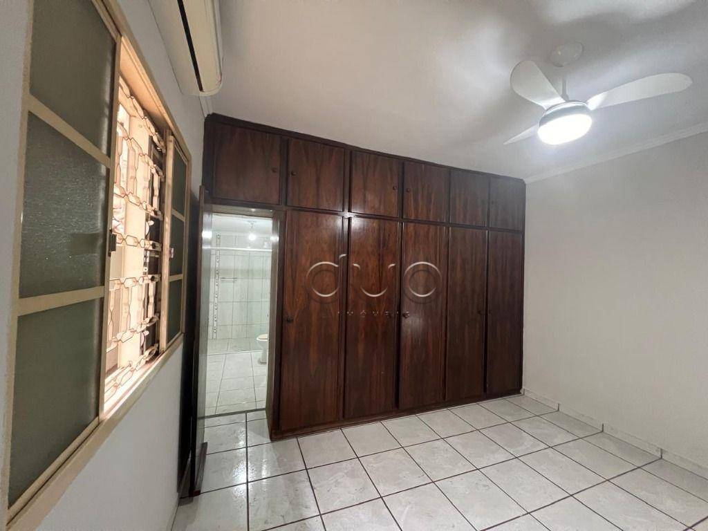 Casa para alugar com 3 quartos, 186m² - Foto 16