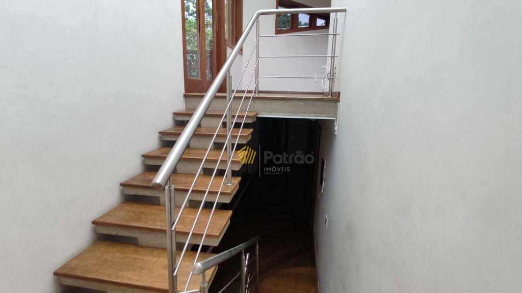 Casa de Condomínio à venda com 3 quartos, 550m² - Foto 39