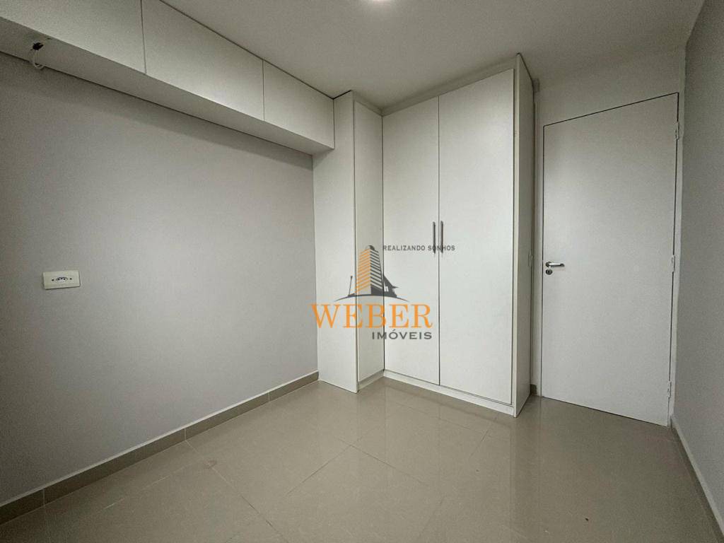 Apartamento à venda com 2 quartos, 42m² - Foto 8