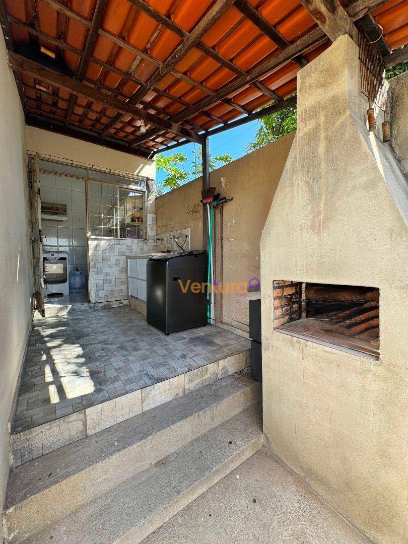 Apartamento à venda com 2 quartos, 42m² - Foto 5