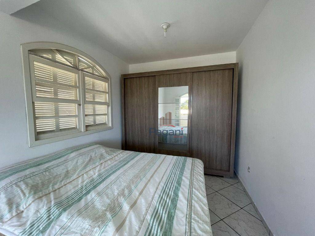 Sobrado à venda com 5 quartos, 200m² - Foto 5