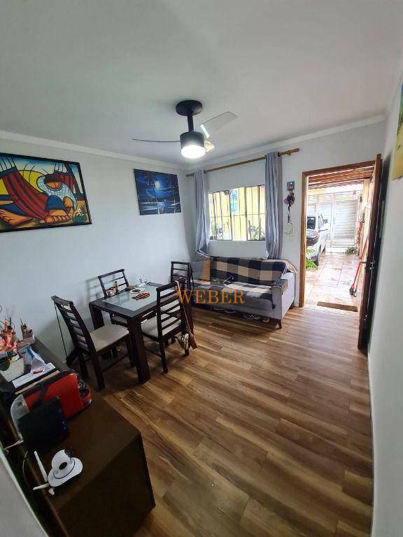 Casa à venda com 2 quartos, 84m² - Foto 6