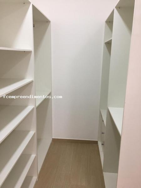 Casa de Condomínio à venda com 3 quartos, 260m² - Foto 4