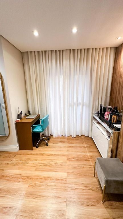 Apartamento à venda com 2 quartos, 73m² - Foto 9