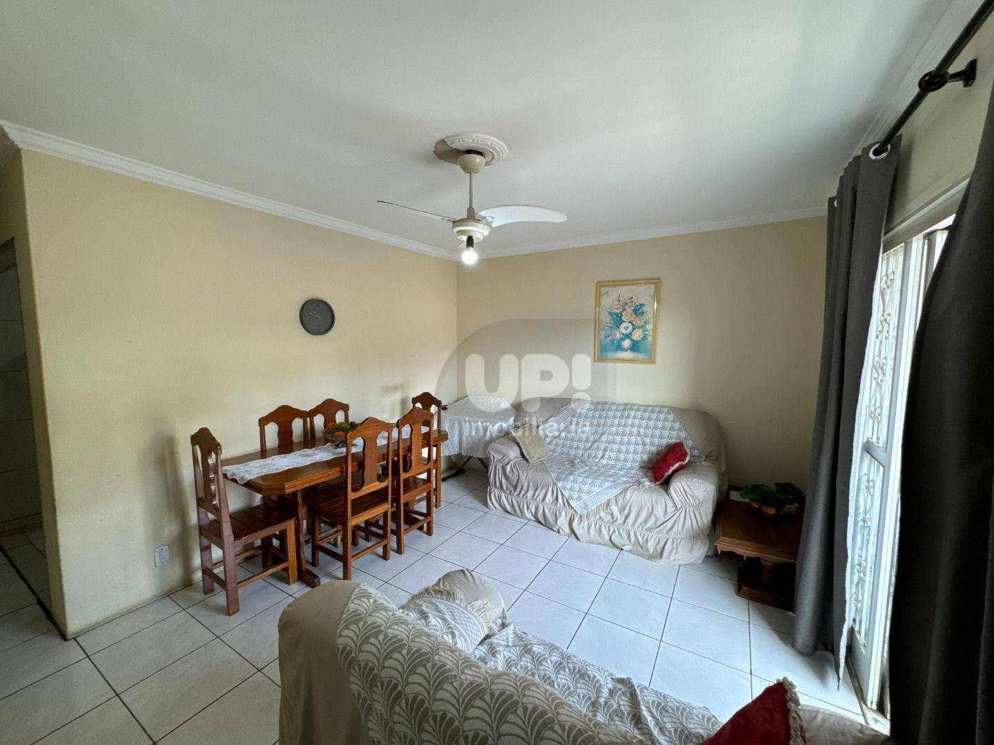 Casa à venda com 4 quartos, 186m² - Foto 3