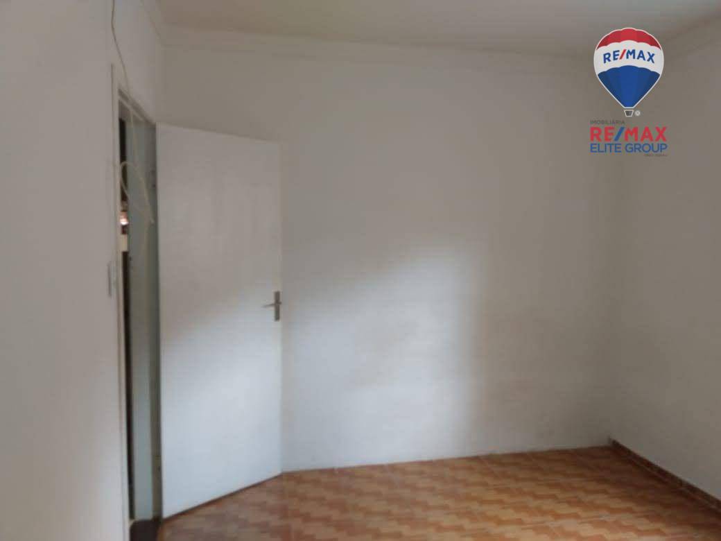 Casa à venda com 3 quartos, 120m² - Foto 15