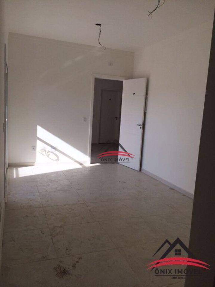 Apartamento à venda com 2 quartos, 102m² - Foto 11