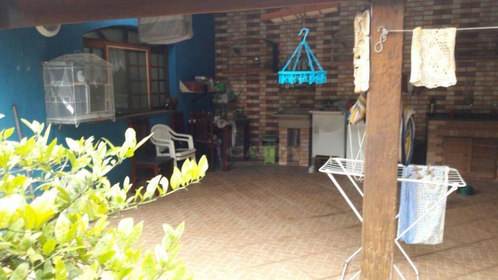 Sobrado à venda com 3 quartos, 240m² - Foto 46