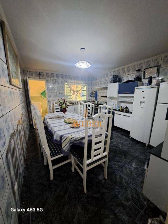 Sobrado à venda com 4 quartos, 200m² - Foto 73