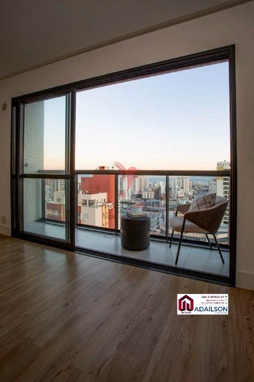 Apartamento à venda com 2 quartos, 72m² - Foto 23