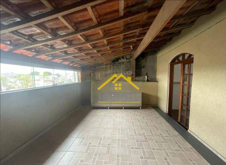 Sobrado à venda com 3 quartos, 267m² - Foto 13