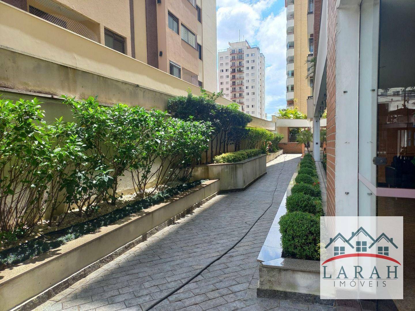 Apartamento à venda com 4 quartos, 160m² - Foto 52