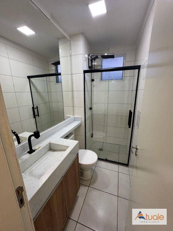 Apartamento para alugar com 2 quartos, 53m² - Foto 11