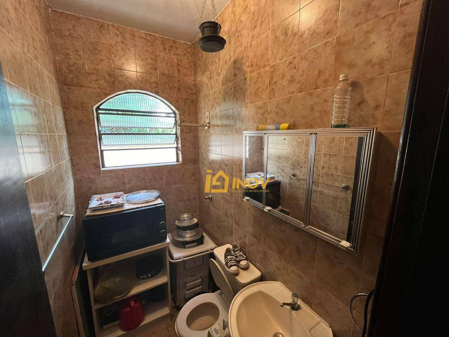 Casa à venda com 3 quartos, 200m² - Foto 4