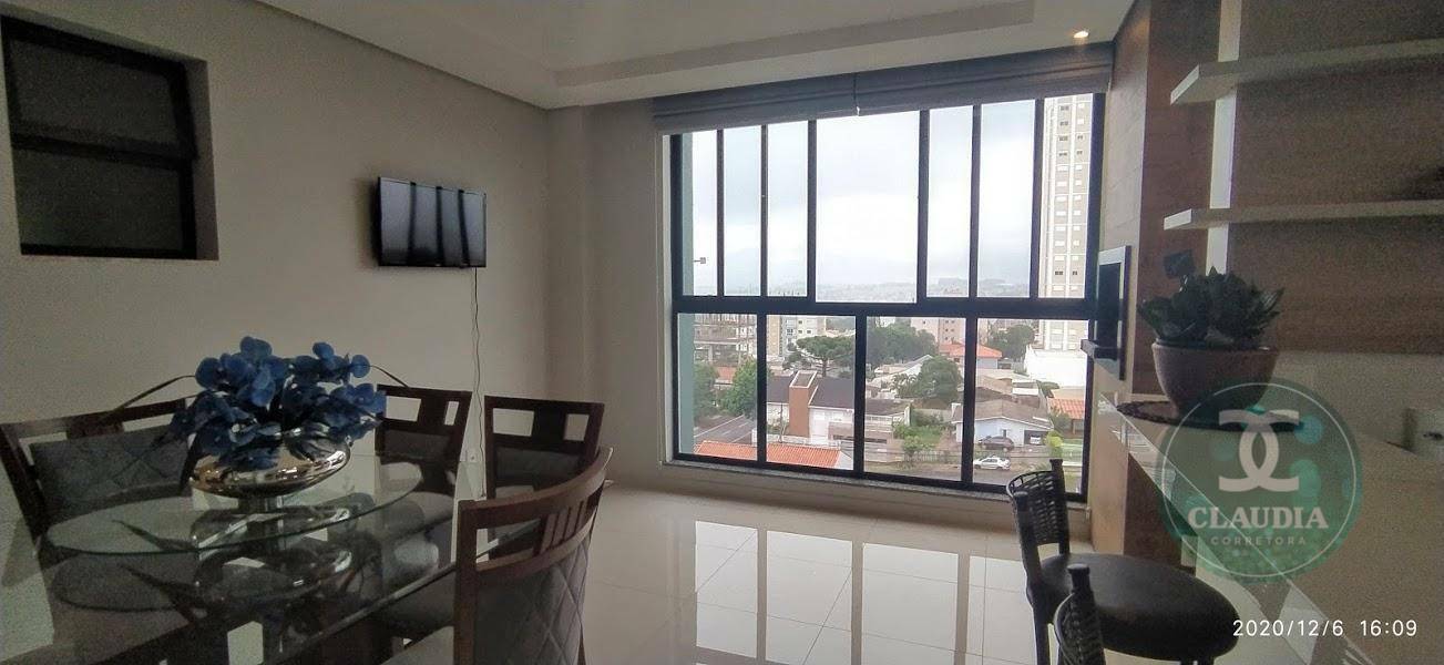 Apartamento à venda com 3 quartos, 225m² - Foto 5