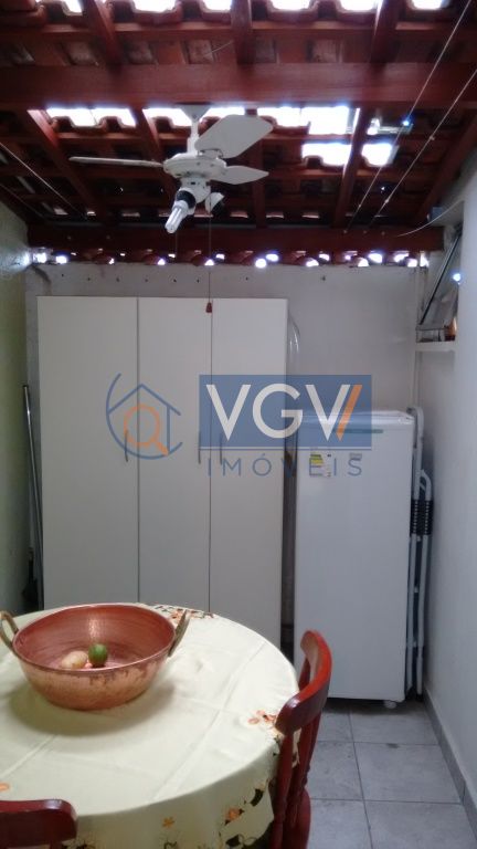 Apartamento à venda com 2 quartos, 42m² - Foto 12