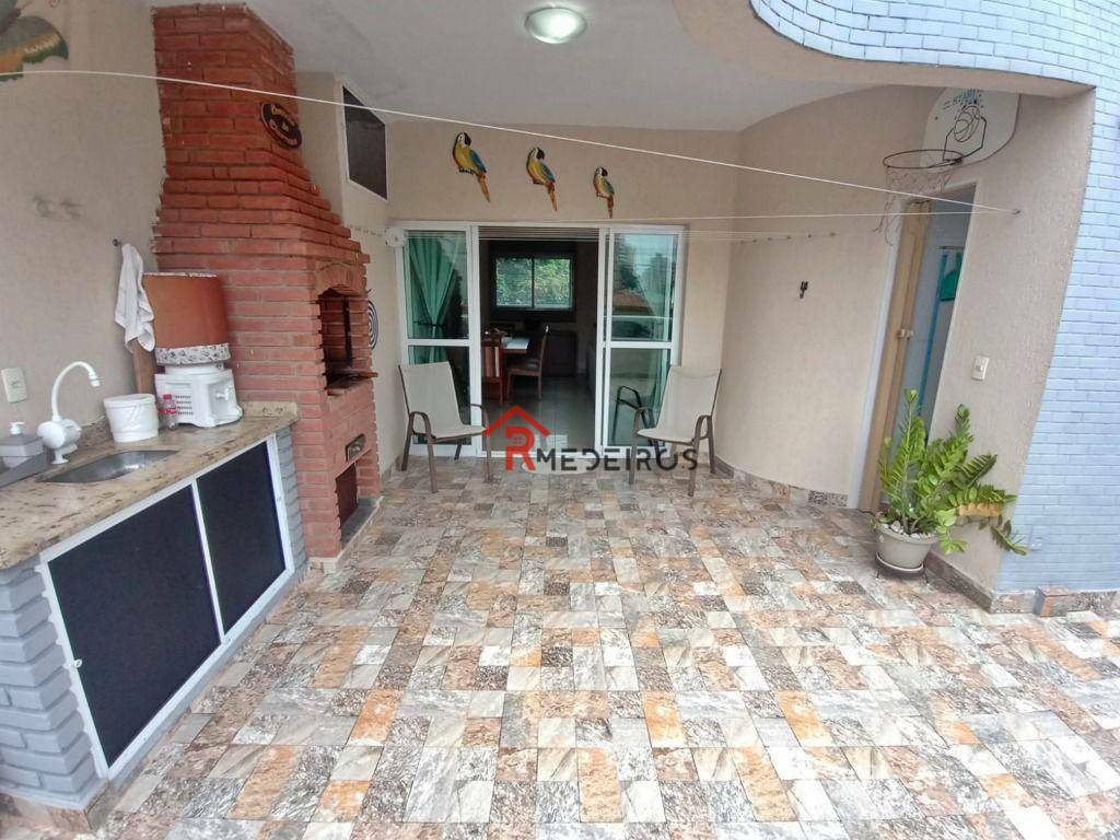 Sobrado à venda com 3 quartos, 300m² - Foto 37