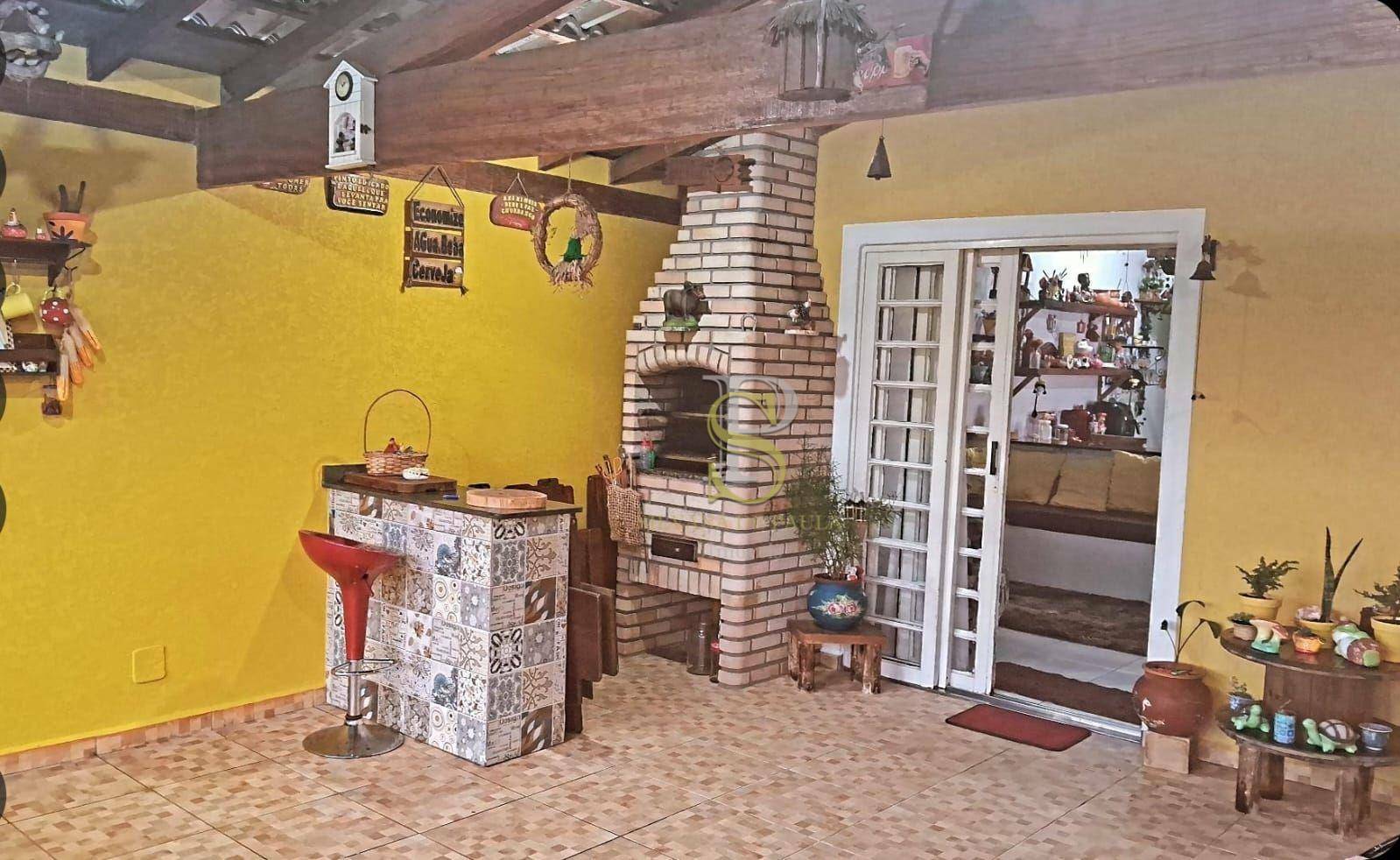 Casa à venda com 3 quartos, 150m² - Foto 3