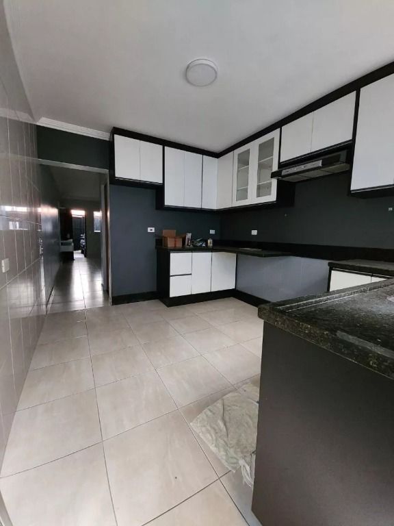 Sobrado à venda com 2 quartos, 69m² - Foto 4