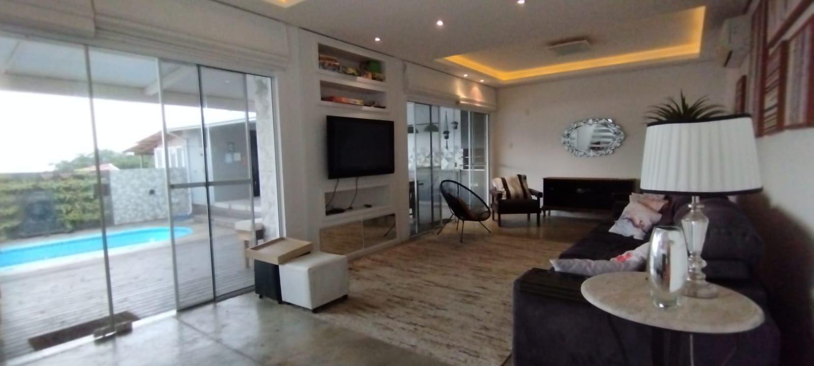 Casa para alugar com 3 quartos, 270m² - Foto 40