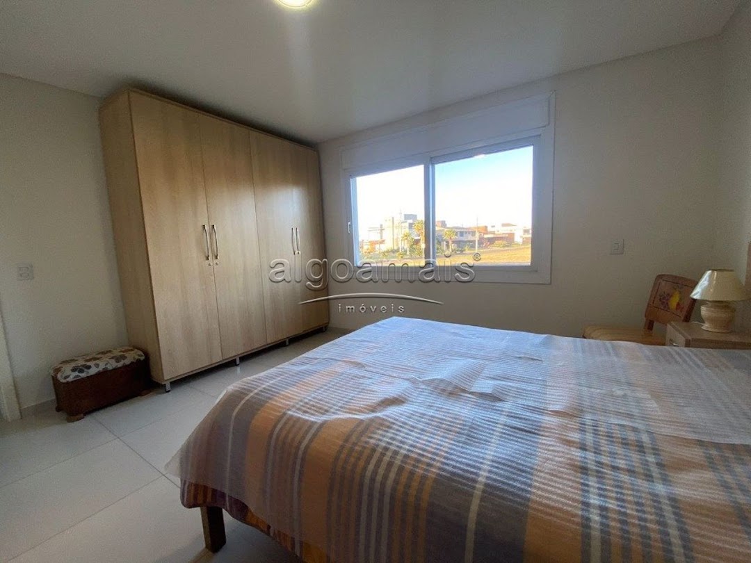 Casa de Condomínio à venda com 4 quartos, 250m² - Foto 23