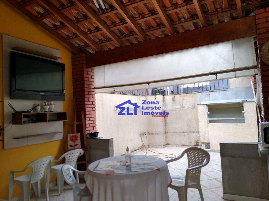 Sobrado à venda com 3 quartos, 200m² - Foto 26