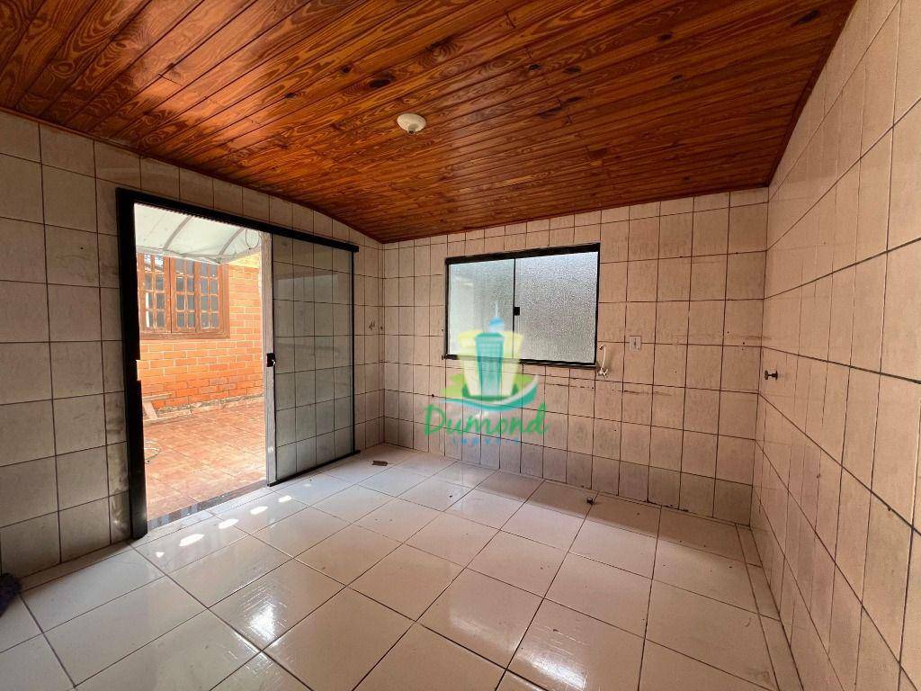 Casa para alugar com 3 quartos, 143m² - Foto 16