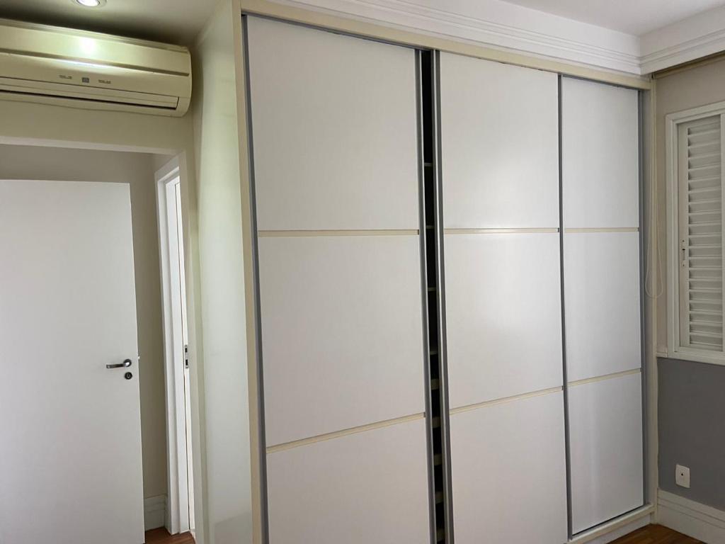 Apartamento à venda com 3 quartos, 123m² - Foto 26