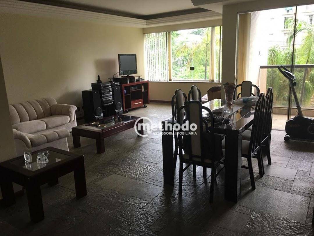 Apartamento à venda com 3 quartos, 165m² - Foto 1