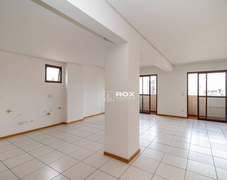 Apartamento à venda com 2 quartos, 123m² - Foto 4