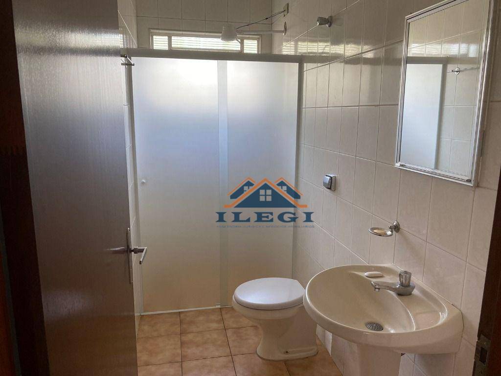 Casa de Condomínio para alugar com 2 quartos, 250m² - Foto 22