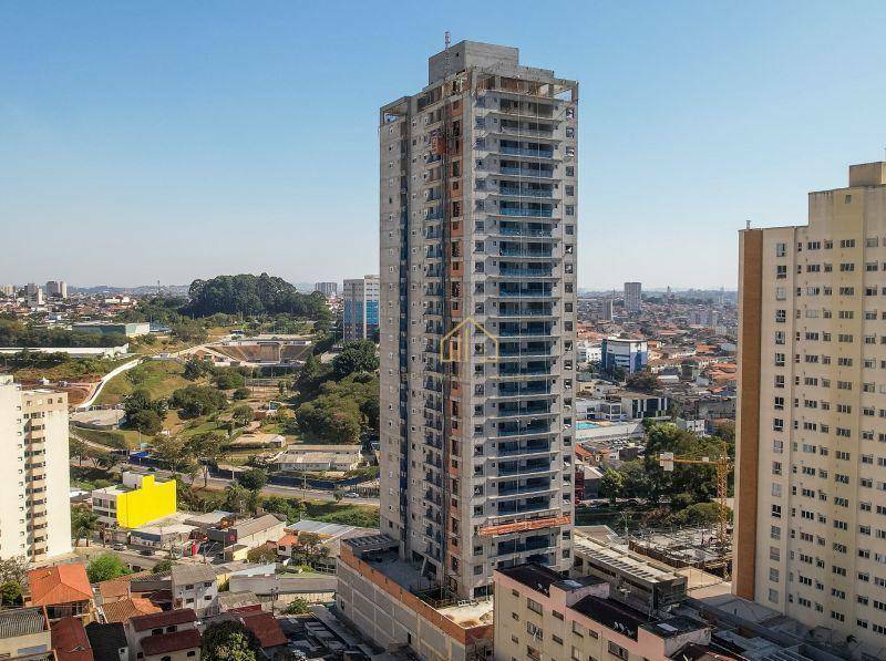 Apartamento à venda com 2 quartos, 69m² - Foto 4