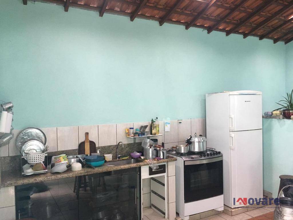 Casa à venda com 3 quartos, 192m² - Foto 10