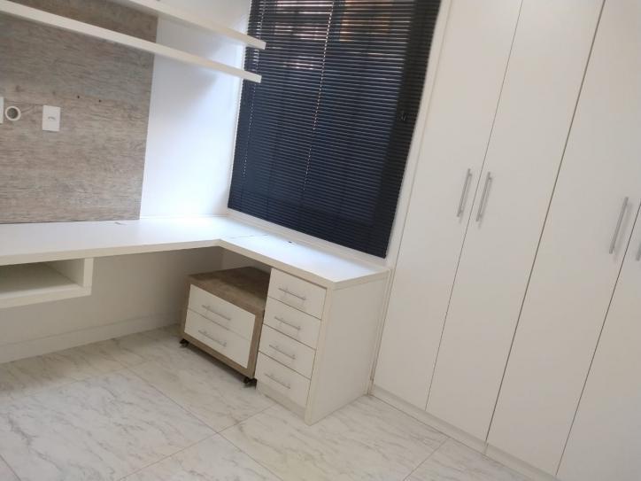 Apartamento para alugar com 3 quartos, 100m² - Foto 17