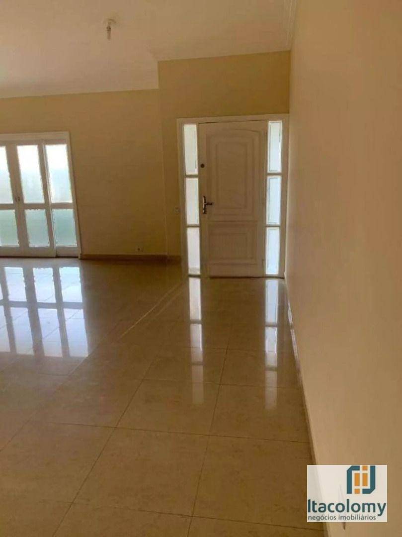 Casa de Condomínio para alugar com 3 quartos, 318m² - Foto 7