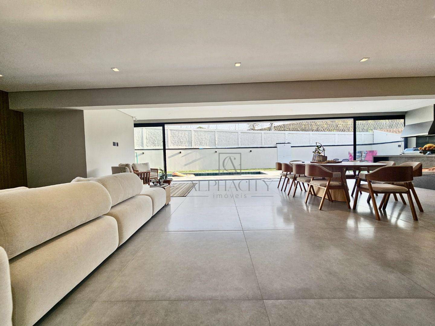 Casa de Condomínio à venda com 4 quartos, 380m² - Foto 5