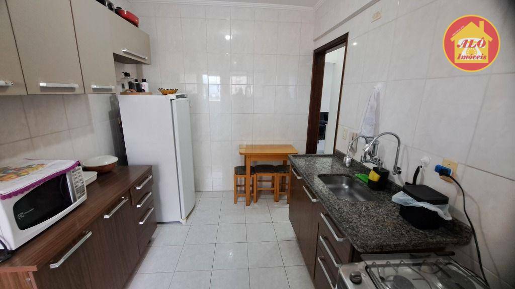 Apartamento à venda com 2 quartos, 70m² - Foto 18