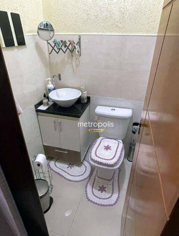 Sobrado à venda com 3 quartos, 250m² - Foto 17