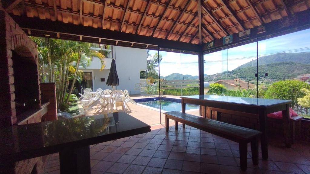Casa à venda com 4 quartos, 900m² - Foto 41