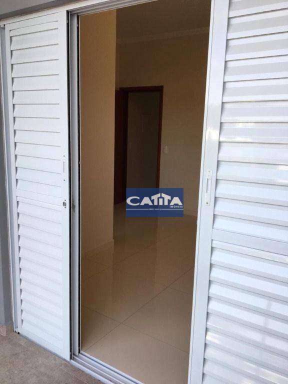 Casa de Condomínio à venda com 4 quartos, 200m² - Foto 12