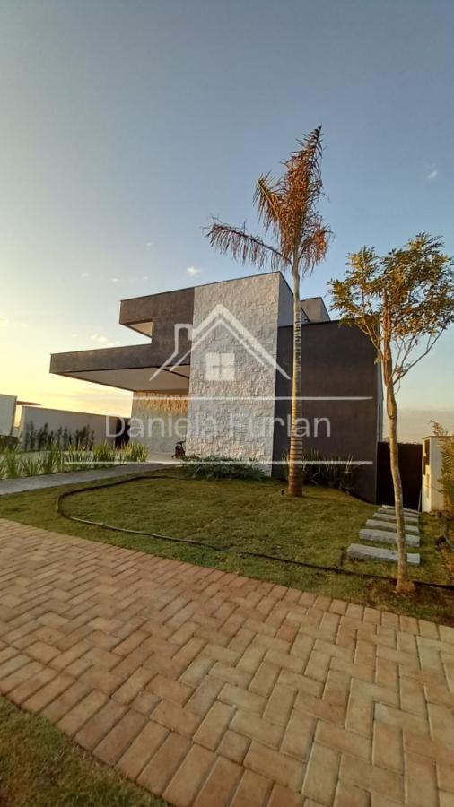 Casa de Condomínio à venda com 3 quartos, 250m² - Foto 15