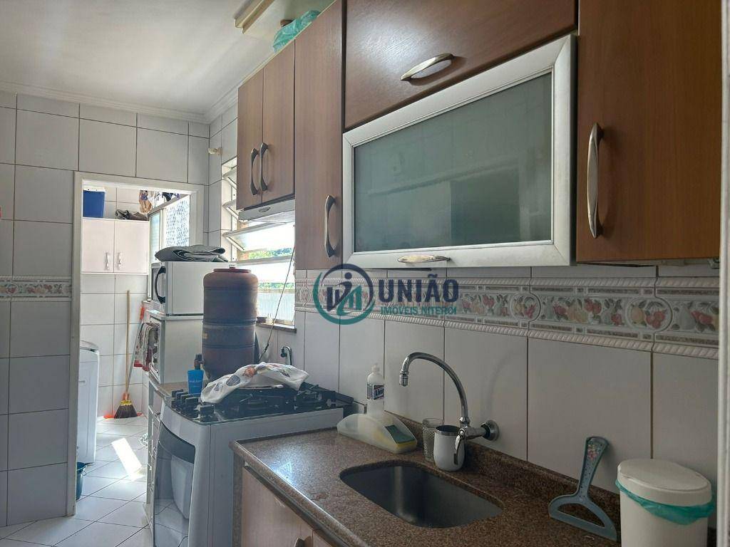 Apartamento à venda com 2 quartos, 90m² - Foto 3